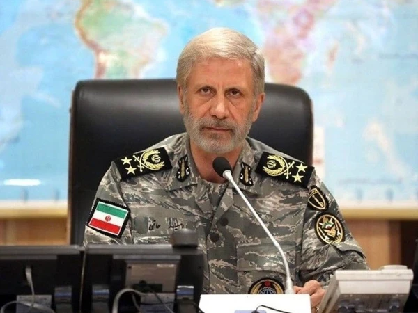 ایران سپریم لیڈر کے قاتلوں کو انجام تک پہنچائے گا، ایرانی آرمی چیف