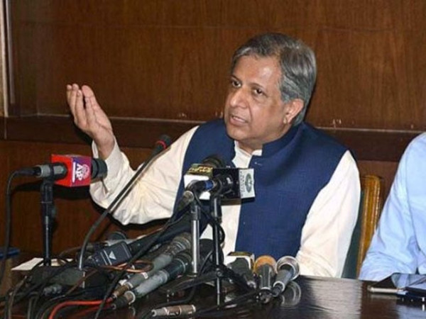 حکومت کا عمران خان کے علاج سے متعلق سپریم کورٹ کے فیصلے پر اپیل دائر کرنے کا اعلان