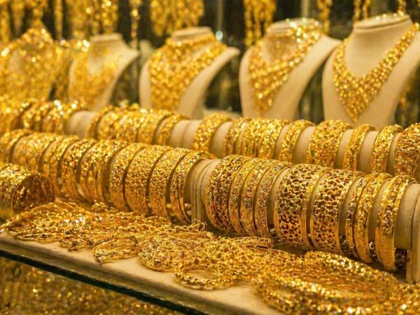 سونا آج مزید مہنگا ہوگیا؛ قیمتوں میں مسلسل دوسرے  دن بڑا اضافہ ریکارڈ